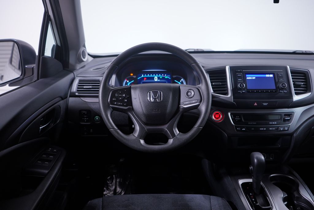 Thumbnail: 2020 Honda Pilot - 10