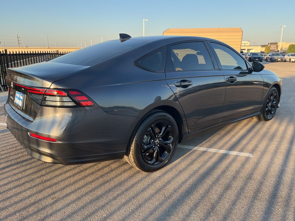 Thumbnail: 2025 Honda Accord - 3
