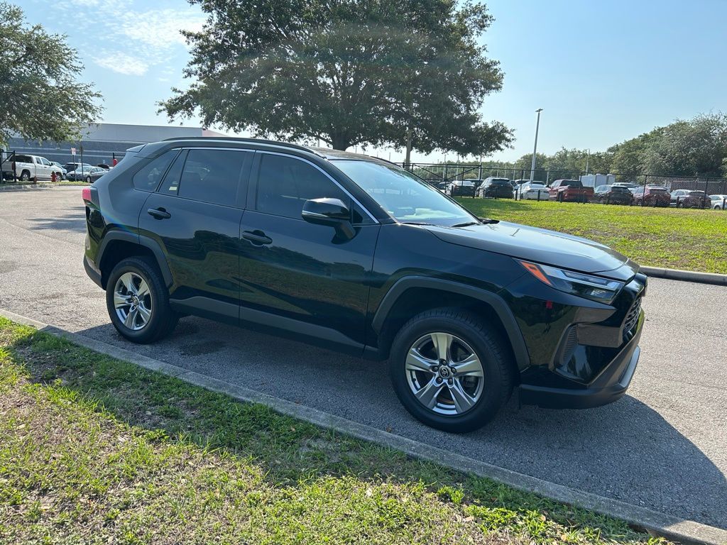 2023 Toyota RAV4 XLE 7