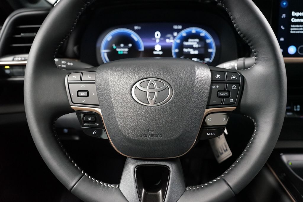 Thumbnail: 2026 Toyota Crown - 12