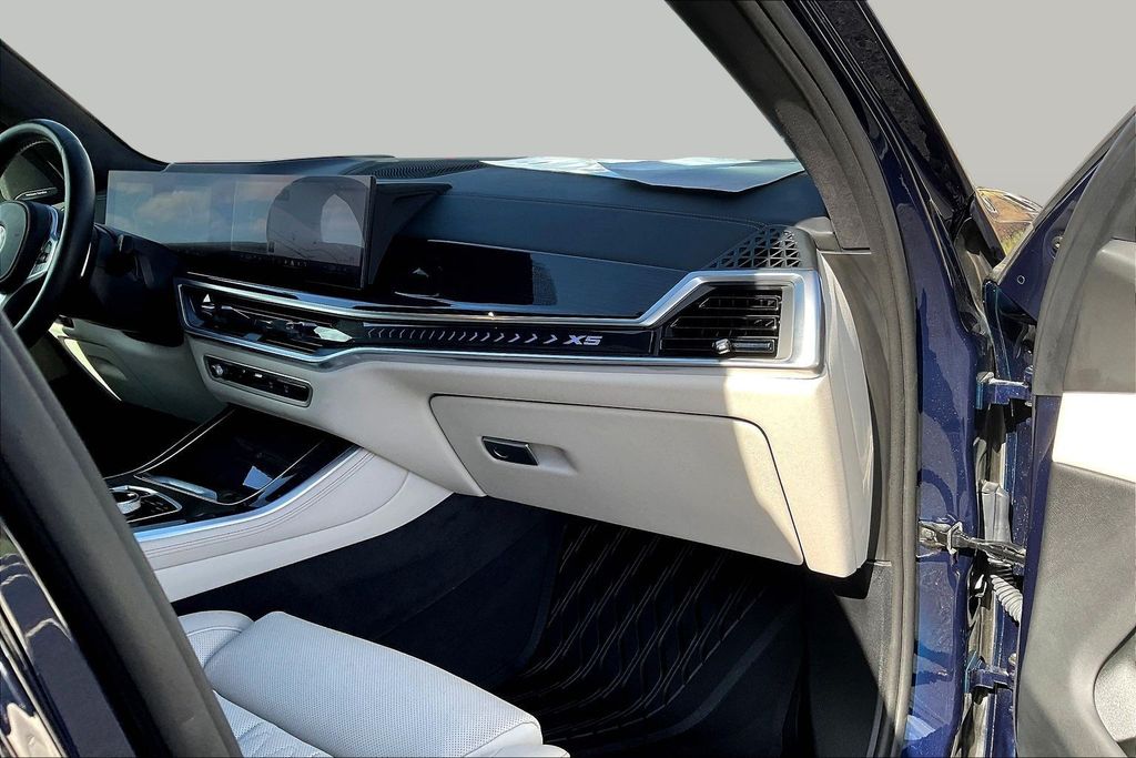 2025 BMW X5 40i - Photo 26