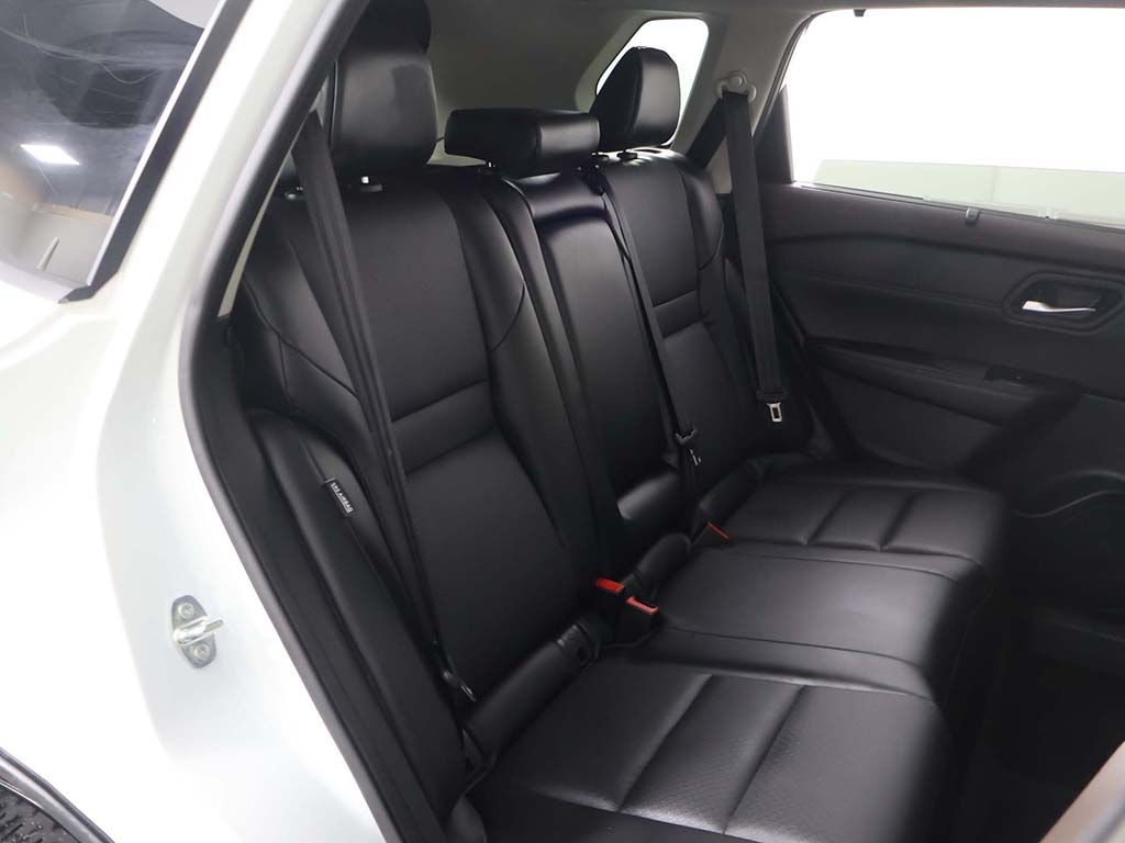 Used 2023 White Nissan SV image 35