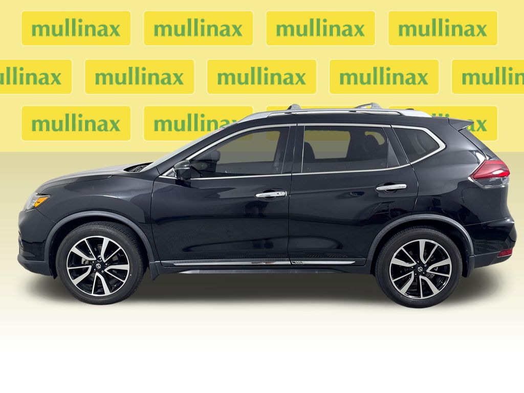 Certified Used 2018 Black Nissan SL image 13