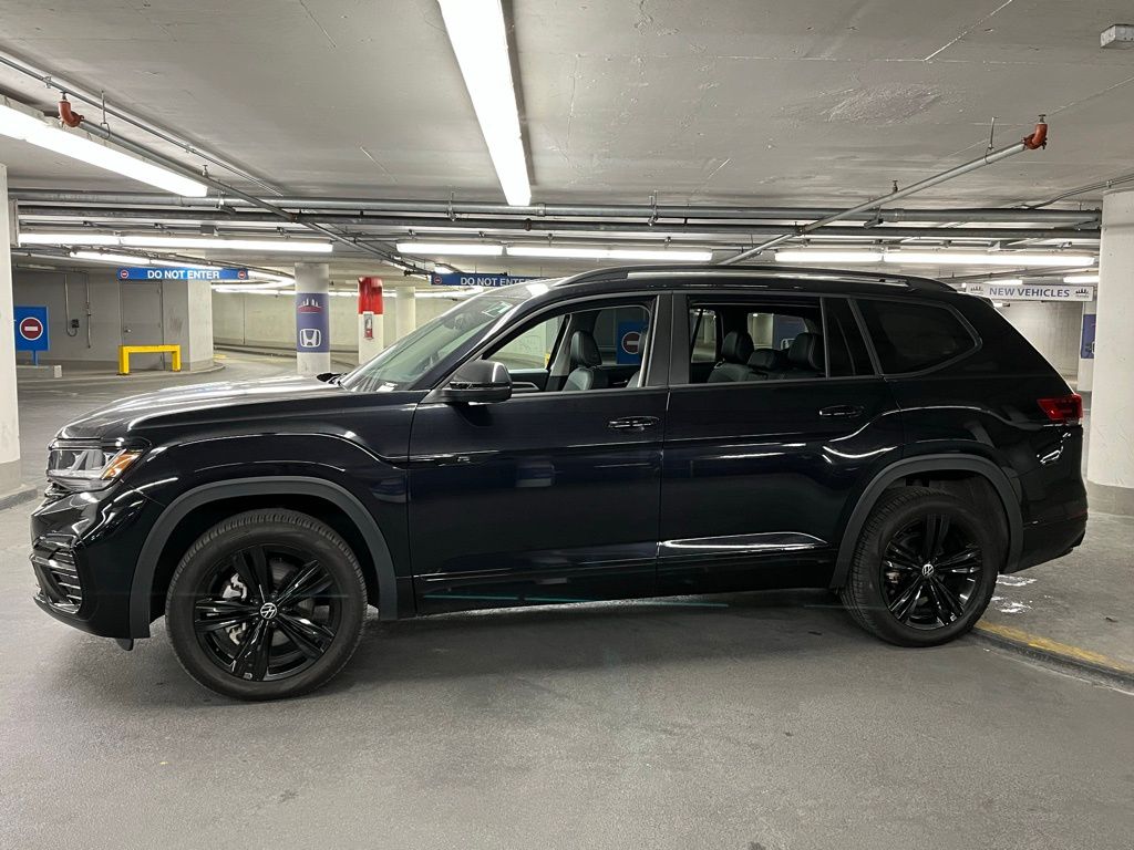 2023 Volkswagen Atlas 3.6L V6 SEL R-Line 33