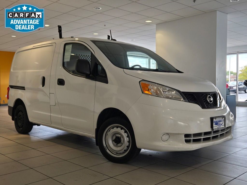  2021 Nissan NV200 S FWD   