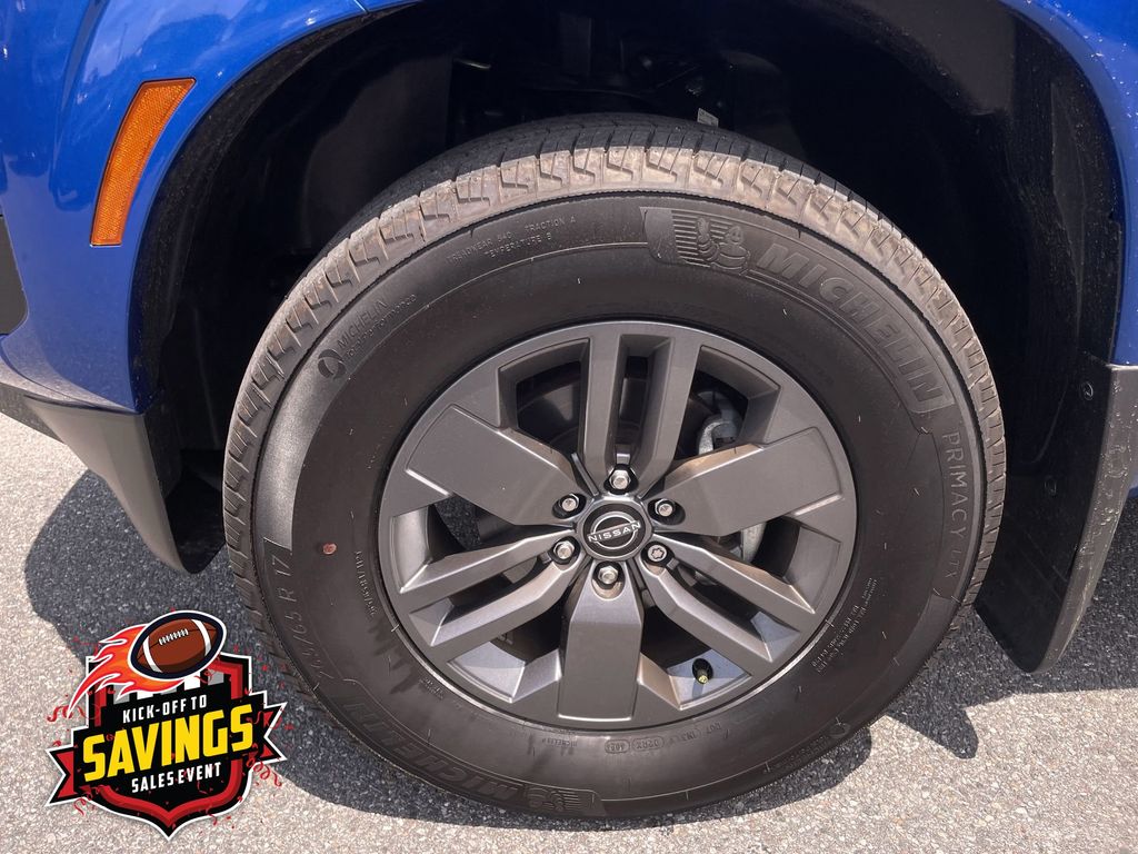 Used 2025 Nissan Frontier Truck