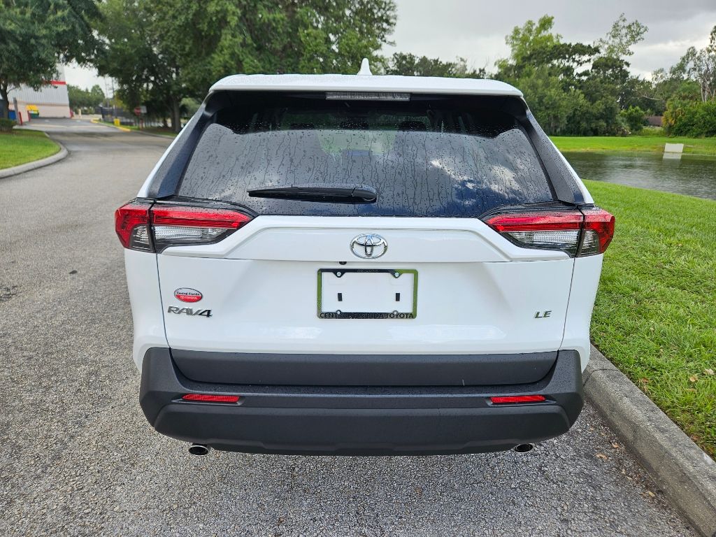 Thumbnail: 2024 Toyota RAV4 - 4