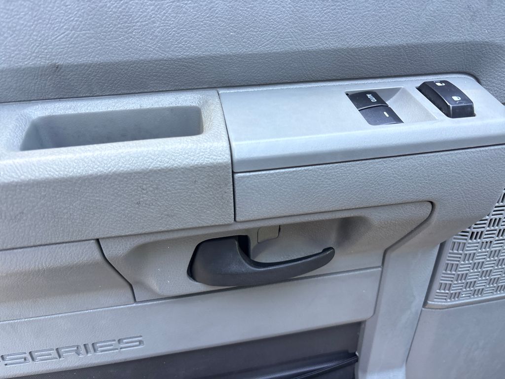 Used 2016 White Ford Base image 17