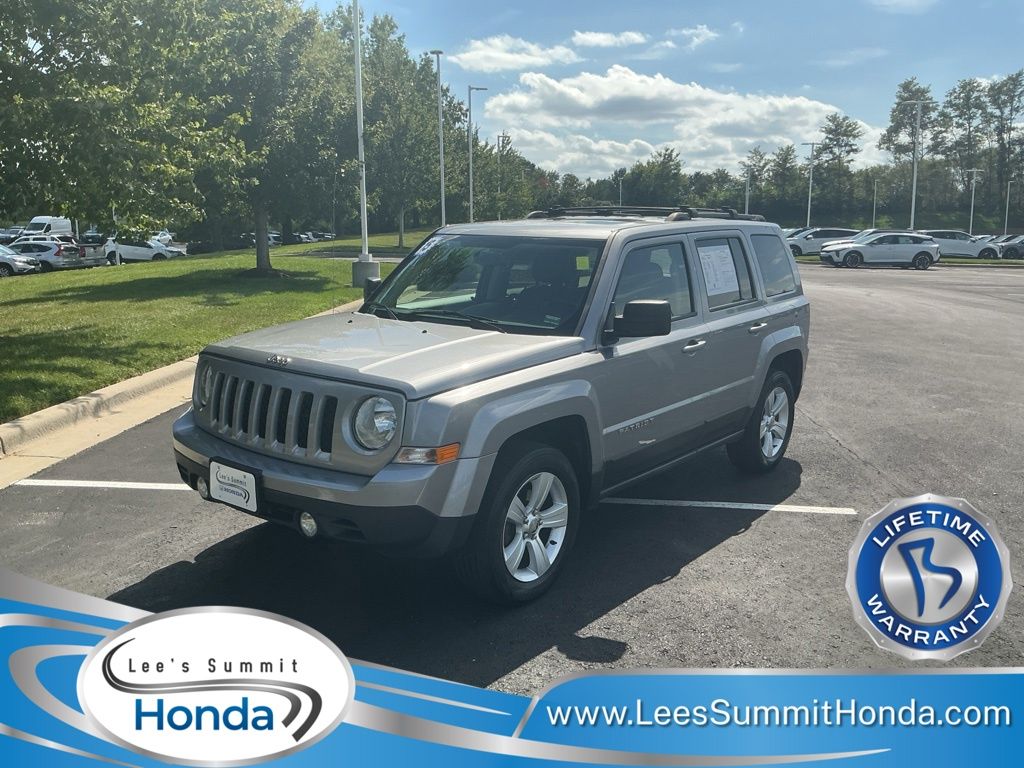 Billet Silver Metallic Clearcoat 2015 Jeep Patriot SUV / Crossover Four-Wheel Drive 6-Speed Automatic