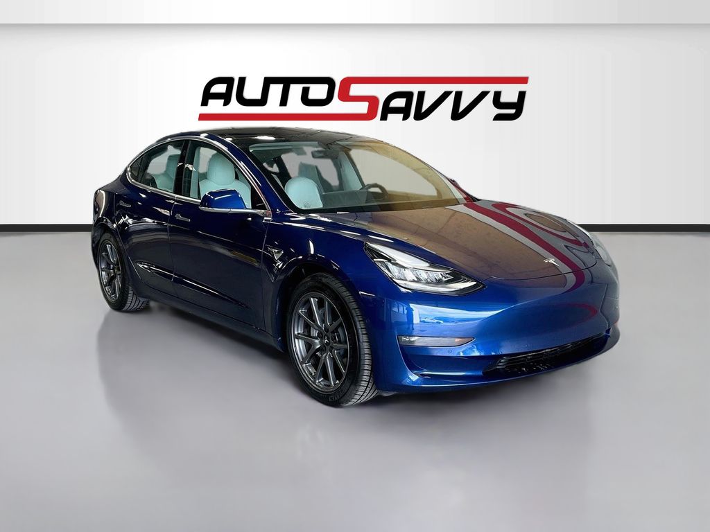 2020 Tesla Model 3 Long Range Dual Motor All-Wheel Drive's photo