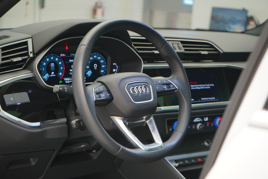 2022 Audi Q3 Premium 8