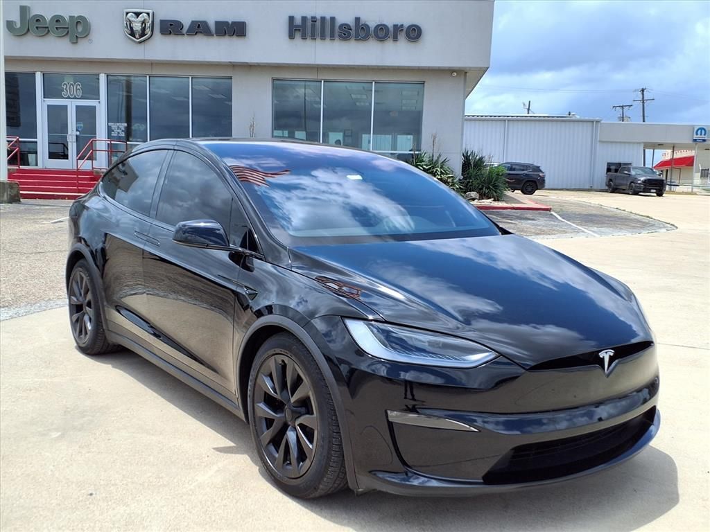Solid Black 2023 Tesla Model X Standard Range AWD Sedan All-Wheel Drive 1-Speed Automatic