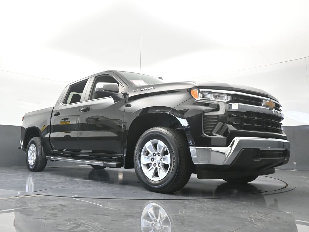Used 2024 Black Chevrolet LT image 58