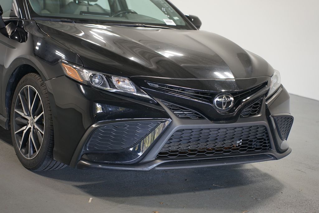 Thumbnail: 2024 Toyota Camry - 4