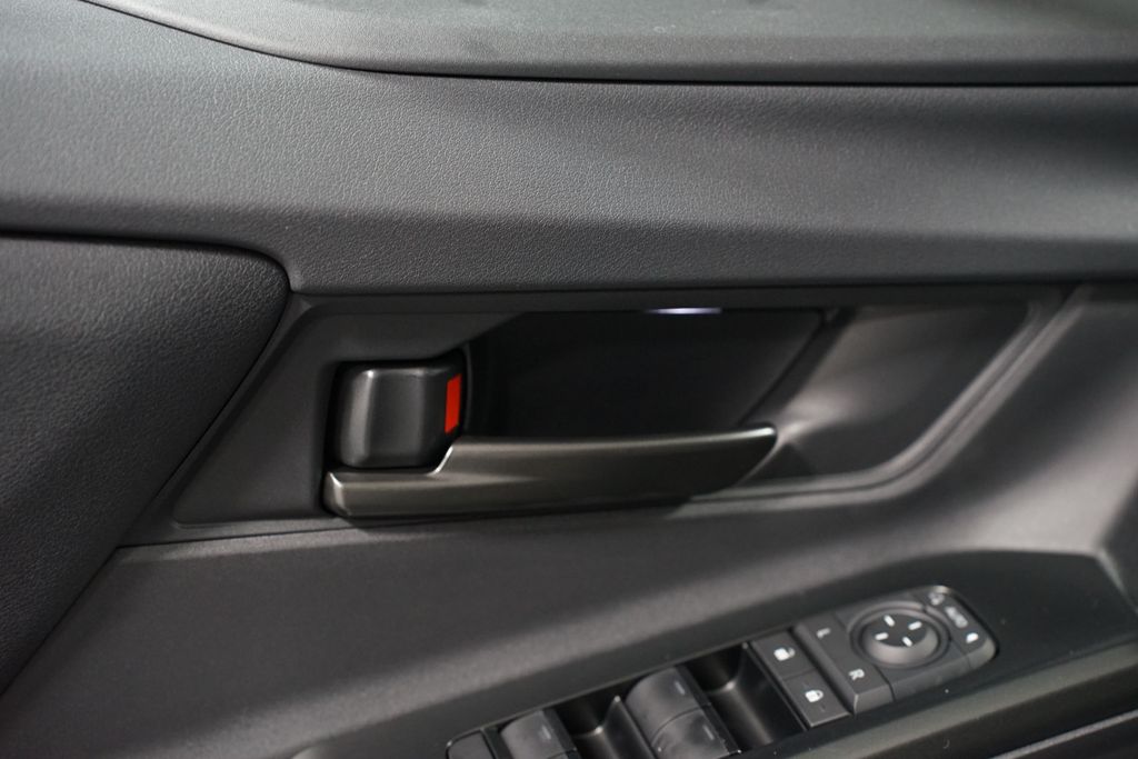 Thumbnail: 2026 Toyota bZ - 32