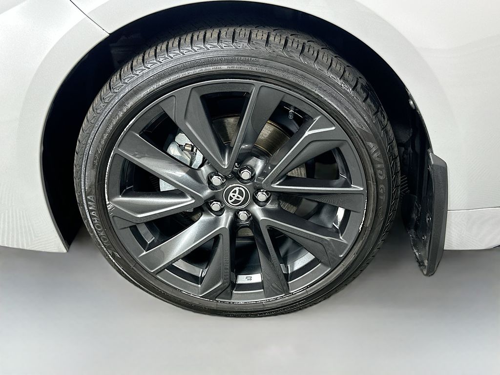 Thumbnail: 2024 Toyota Corolla - 31