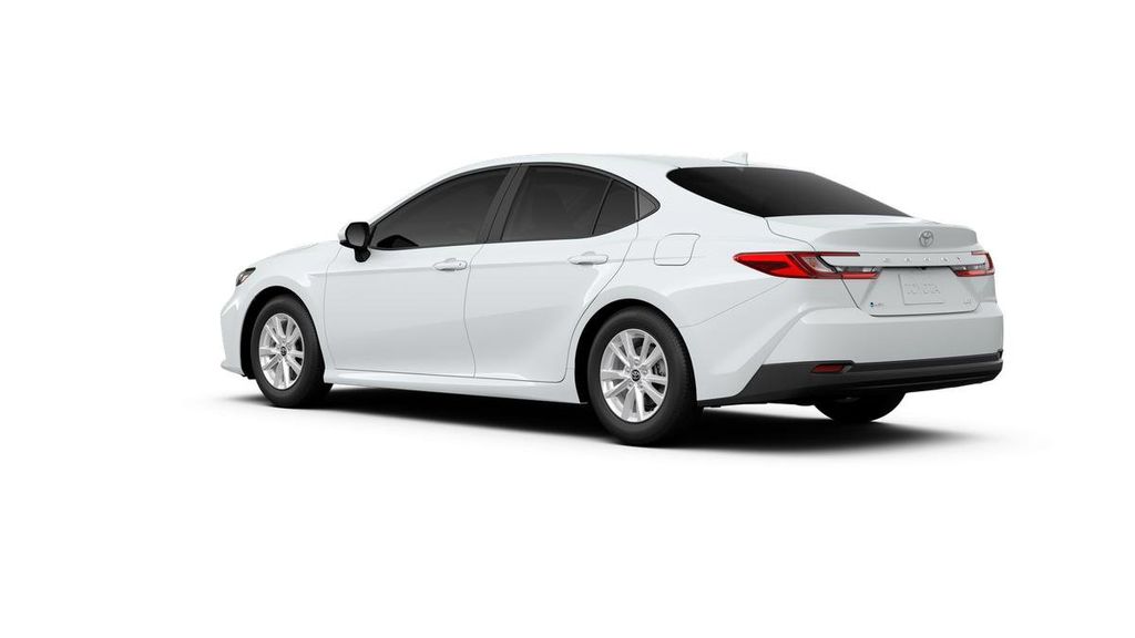 2025 Toyota Camry LE 6