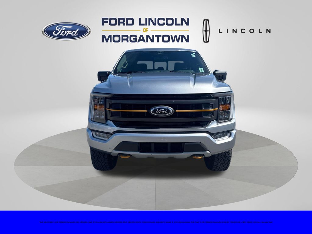 View vehicle photo 3
