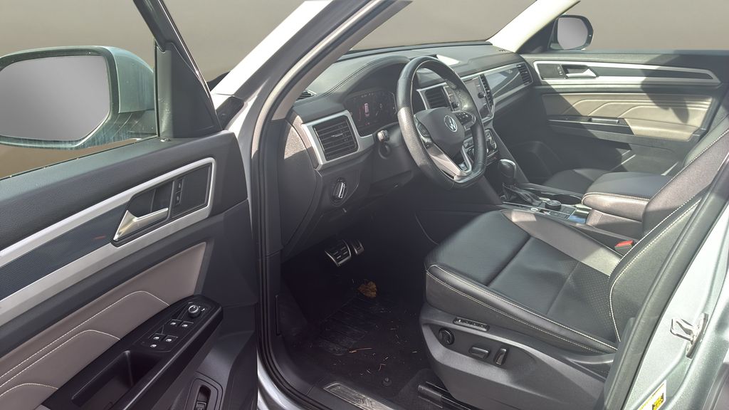 used 2021 Volkswagen Atlas car, priced at $27,400