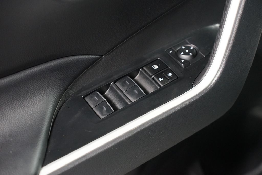 Thumbnail: 2024 Toyota RAV4 - 31