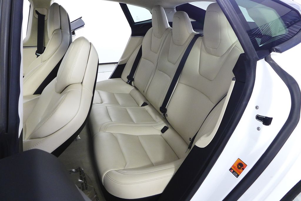 Thumbnail: 2018 Tesla Model S - 21