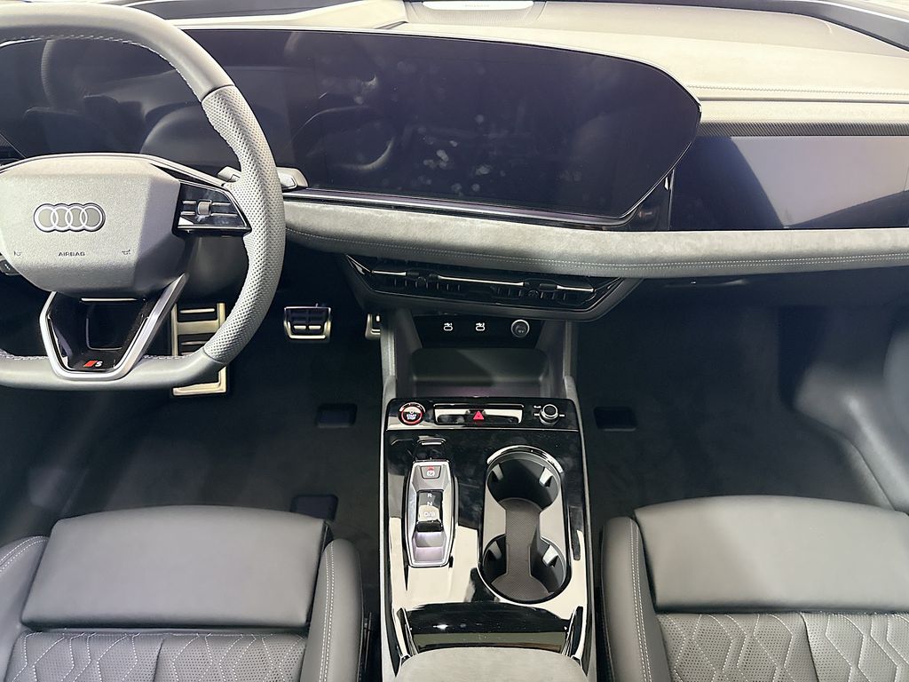 Thumbnail: 2027 Audi e-tron S - 15