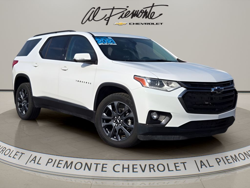 White 2021 Chevrolet Traverse RS AWD SUV / Crossover Four-Wheel Drive 9-Speed Automatic