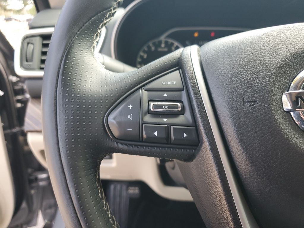 Used Car 2017 Nissan Maxima  Platinum For Sale Under $15,000 In Austin, Texas