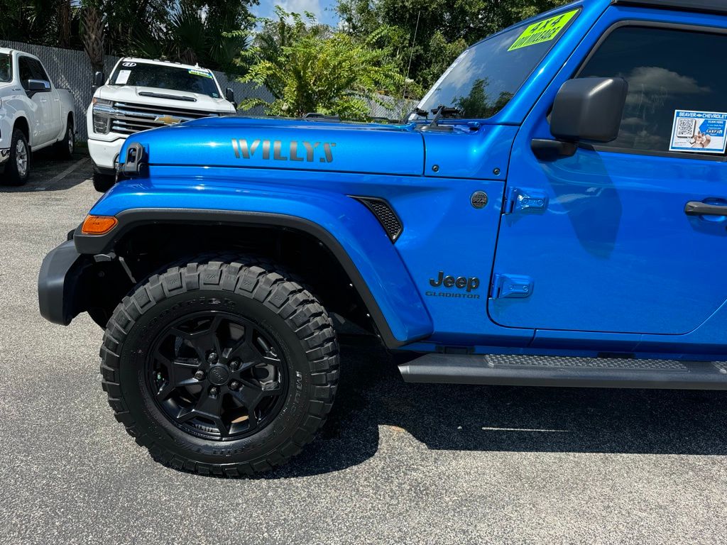 2022 Jeep Gladiator Sport 11