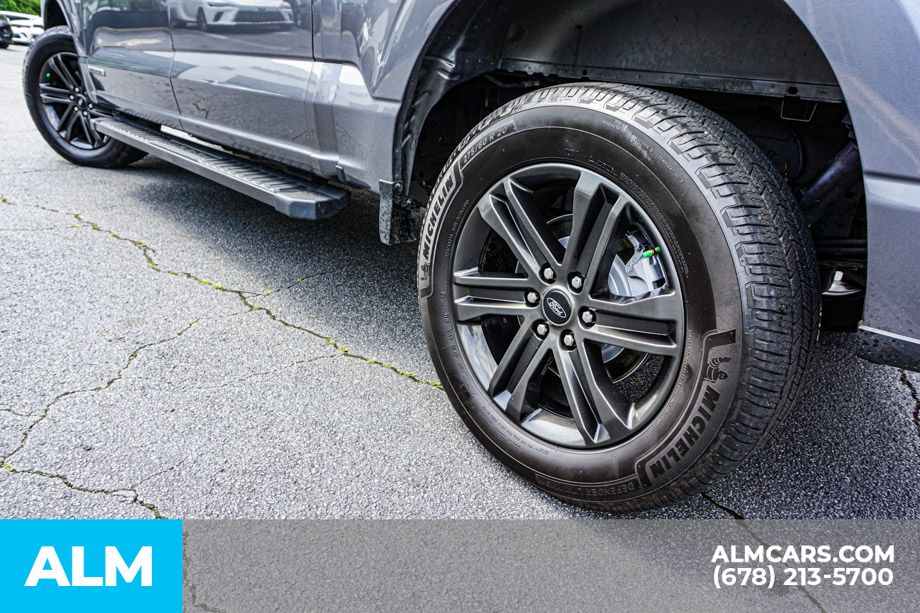 Used 2021 Gray Ford Lariat image 16