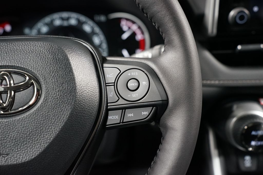 Thumbnail: 2025 Toyota RAV4 - 13