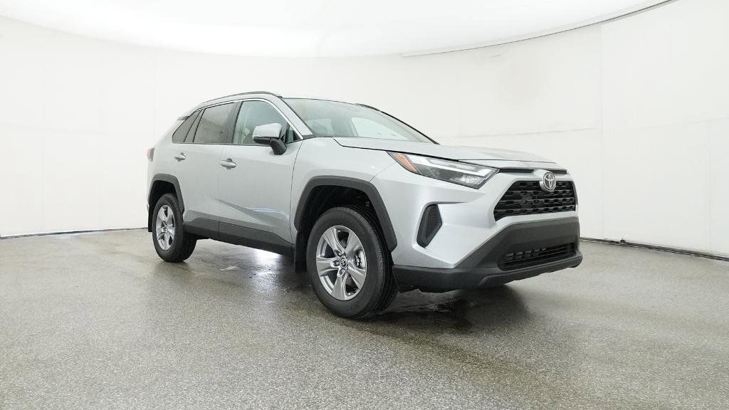 Thumbnail: 2025 Toyota RAV4 - 10