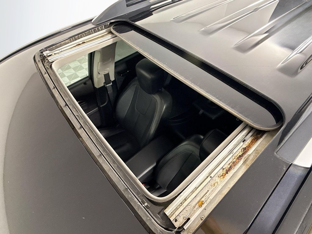 Thumbnail: 2017 GMC Terrain - 23