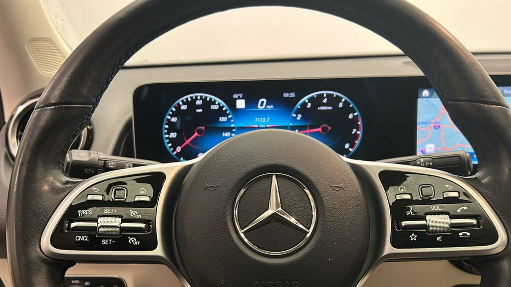 2021 Mercedes-Benz GLB 250 13