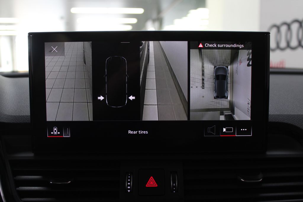 Thumbnail: 2021 Audi Q5 - 25