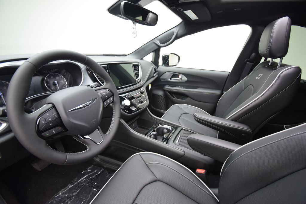 new 2026 Chrysler Pacifica car, priced at $47,696
