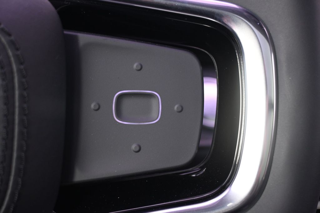 New 2026 Black Lincoln Reserve image 33