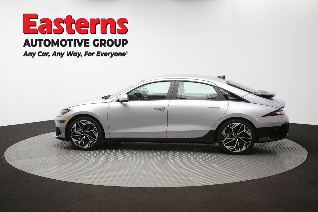 Used 2023 Silver Hyundai SEL image 60