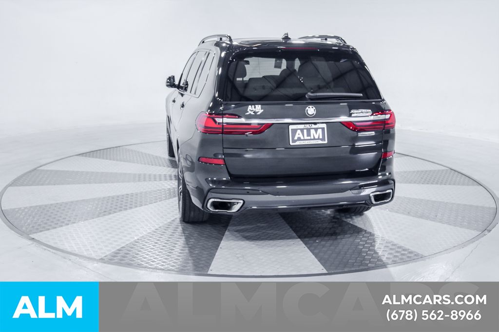 Used 2022 Black BMW xDrive40i image 8
