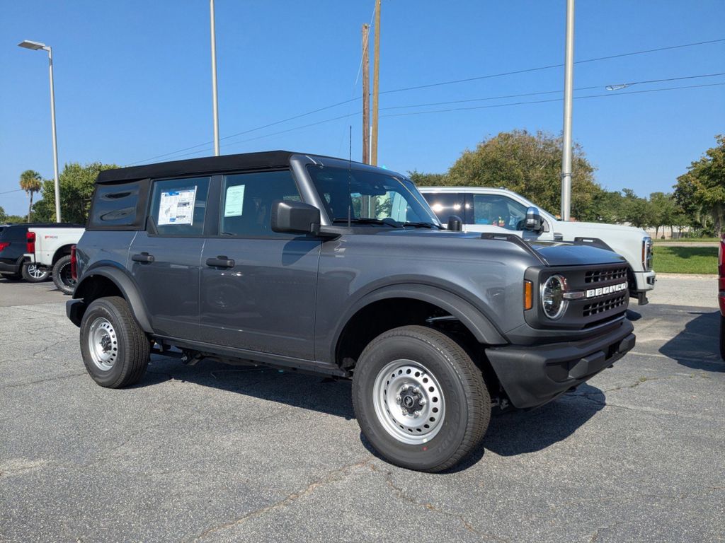 2025 Ford Bronco 