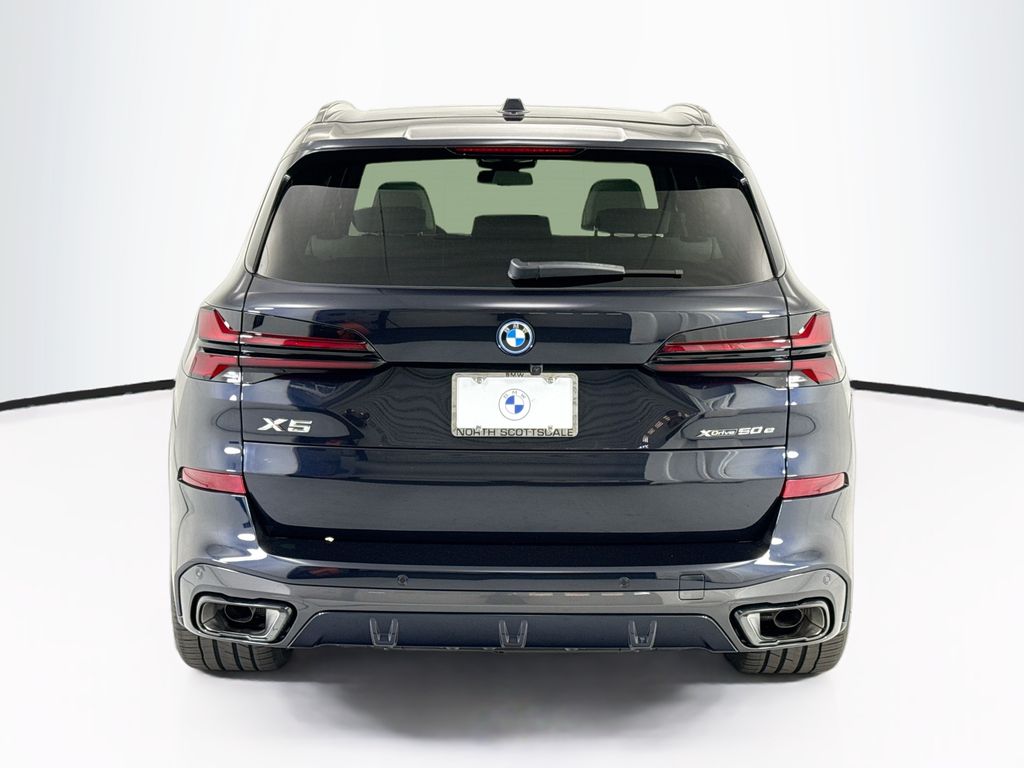 Thumbnail: 2026 BMW X5 - 6