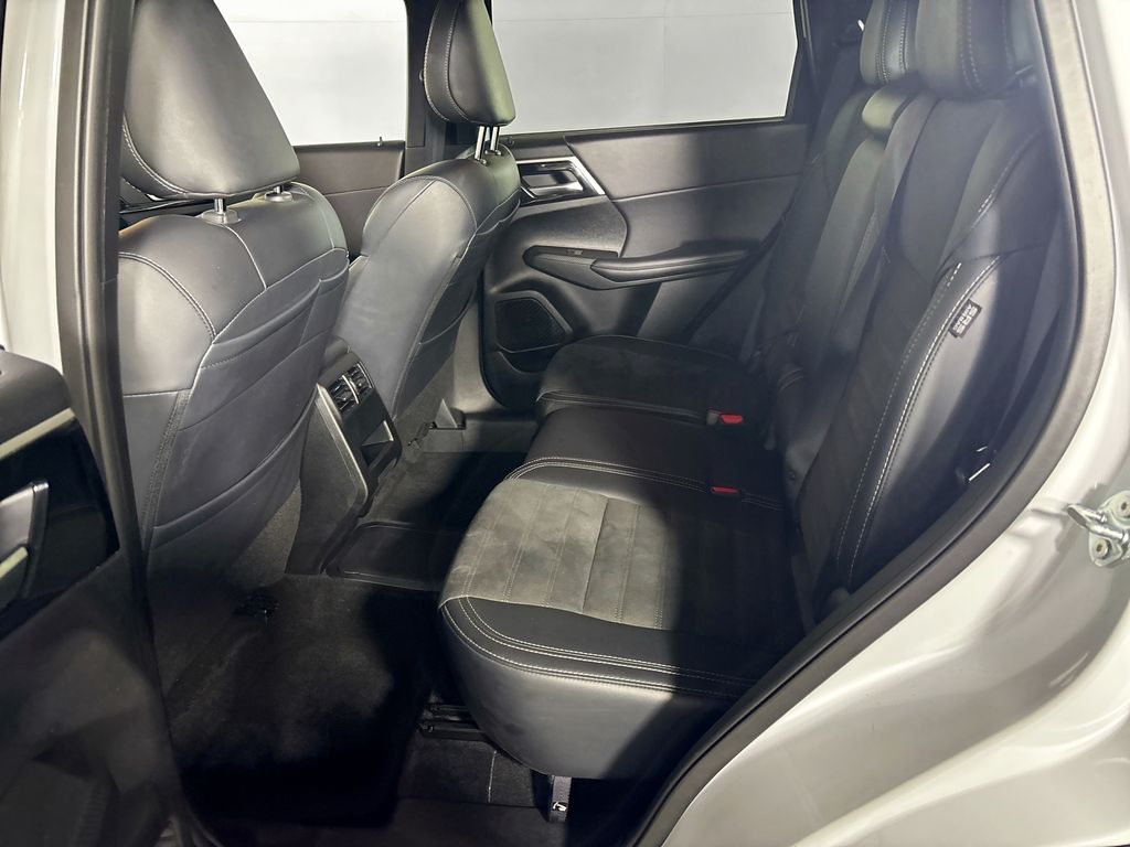 2024 Mitsubishi Outlander PHEV SE Ralliart