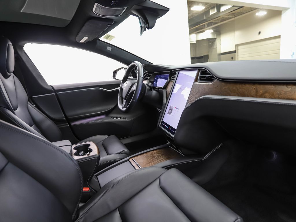 2021 Tesla Model S Long Range 28