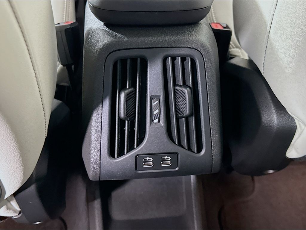 Thumbnail: 2026 BMW X1 - 18