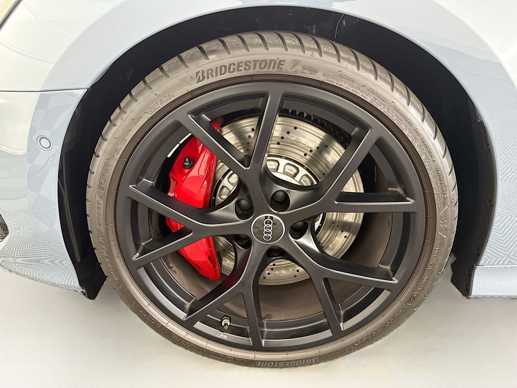 Thumbnail: 2024 Audi RS 3 - 28