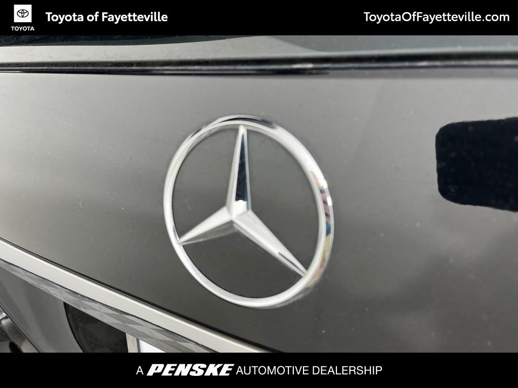 Thumbnail: 2013 Mercedes-Benz E-Class - 21