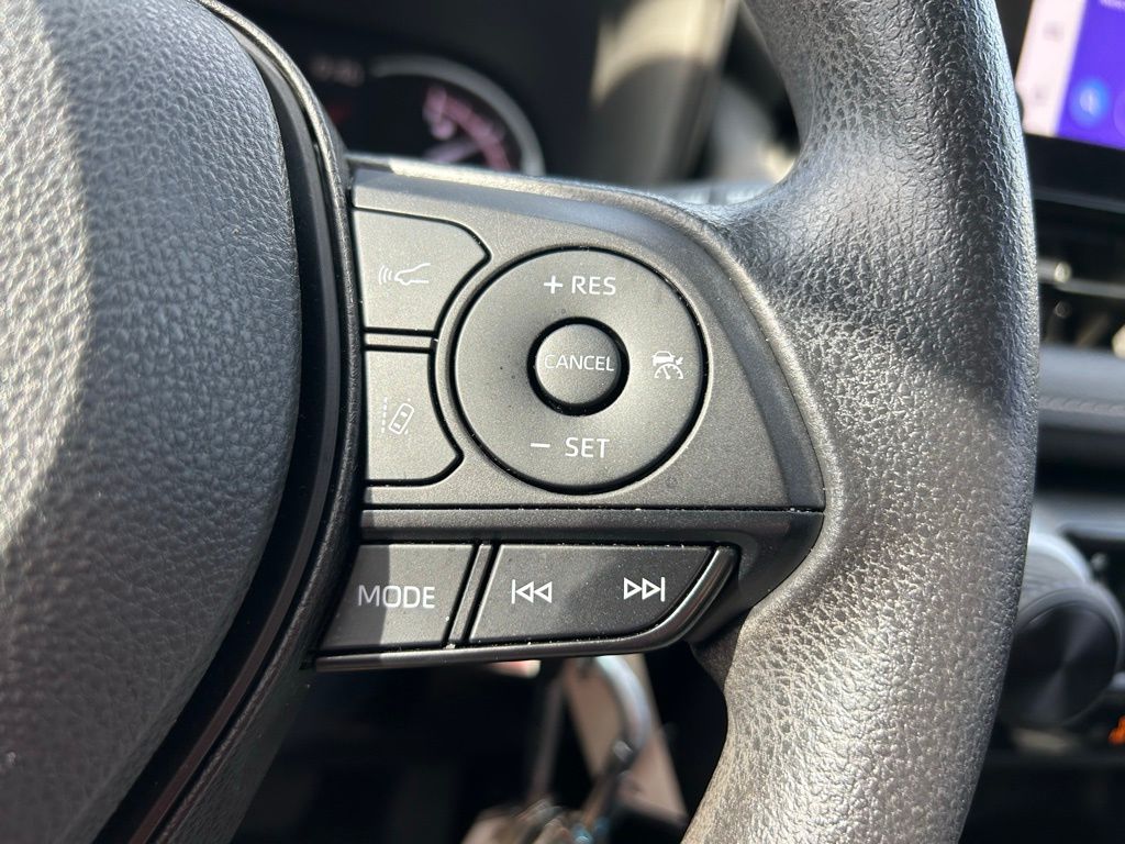 Thumbnail: 2024 Toyota RAV4 - 17