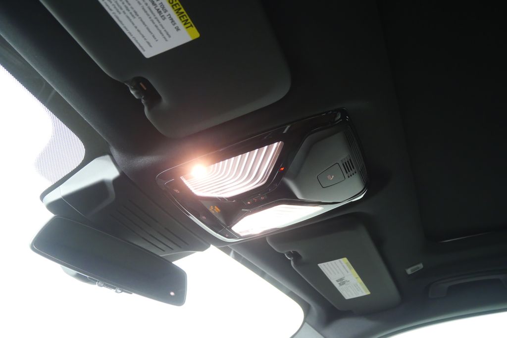 Thumbnail: 2026 BMW X5 - 21