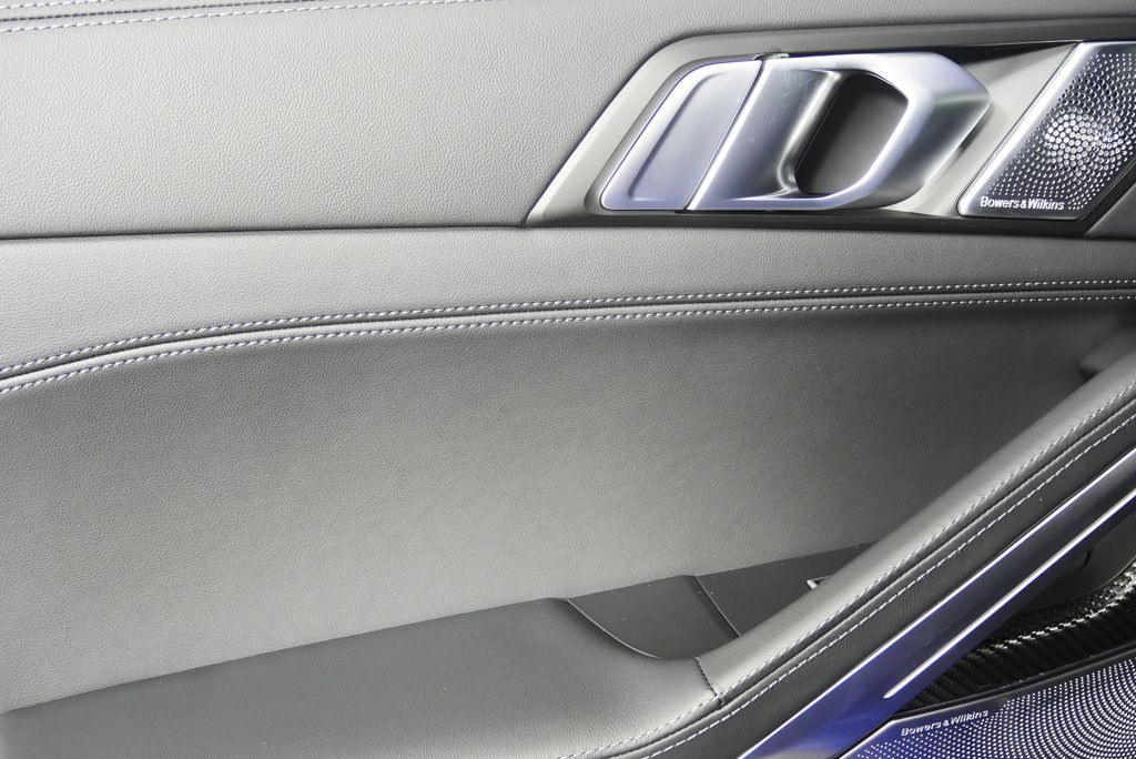 Thumbnail: 2026 BMW X6 - 14