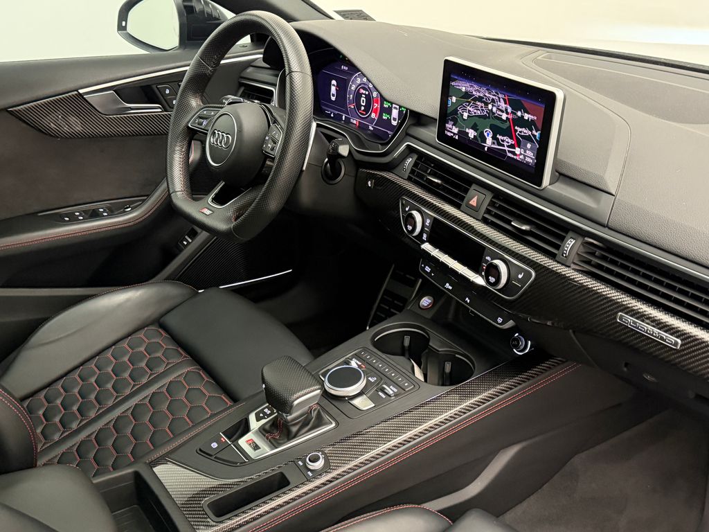 Thumbnail: 2019 Audi RS 5 - 9